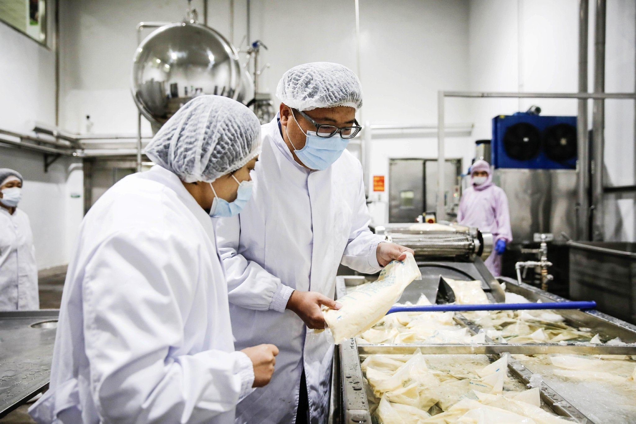 恒溫恒濕柜適用哪些行業?(圖3) 1691395728139.jpg